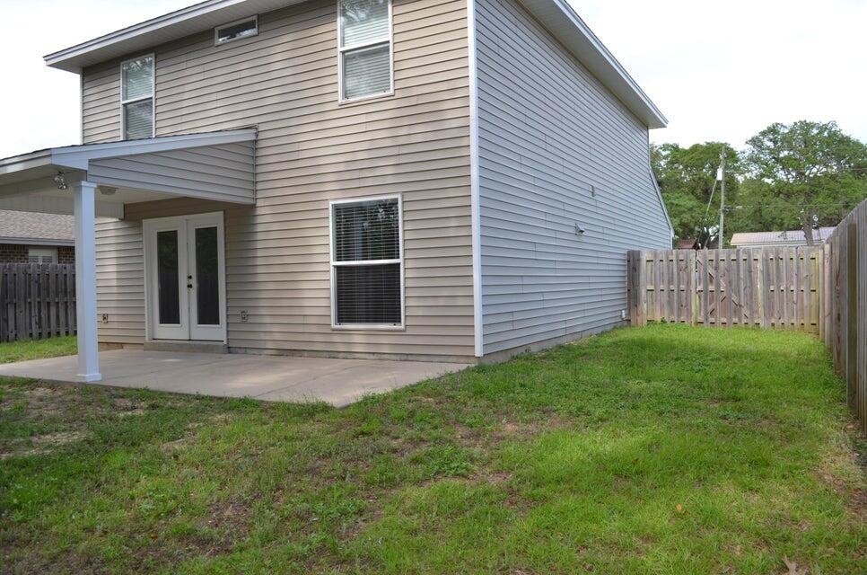 PORT DIXIE - Residential Lease