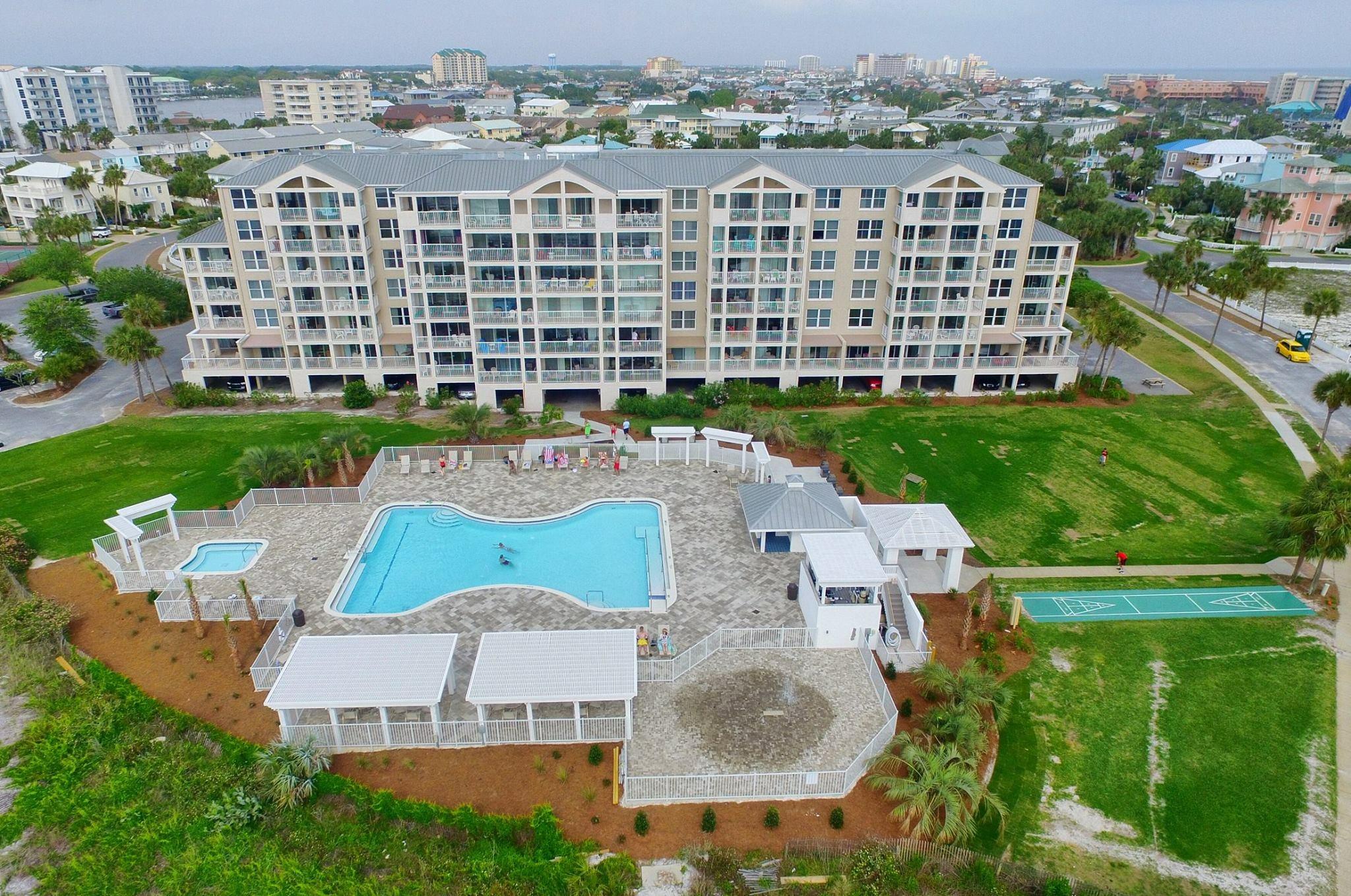 MAGNOLIA HOUSE - Residential