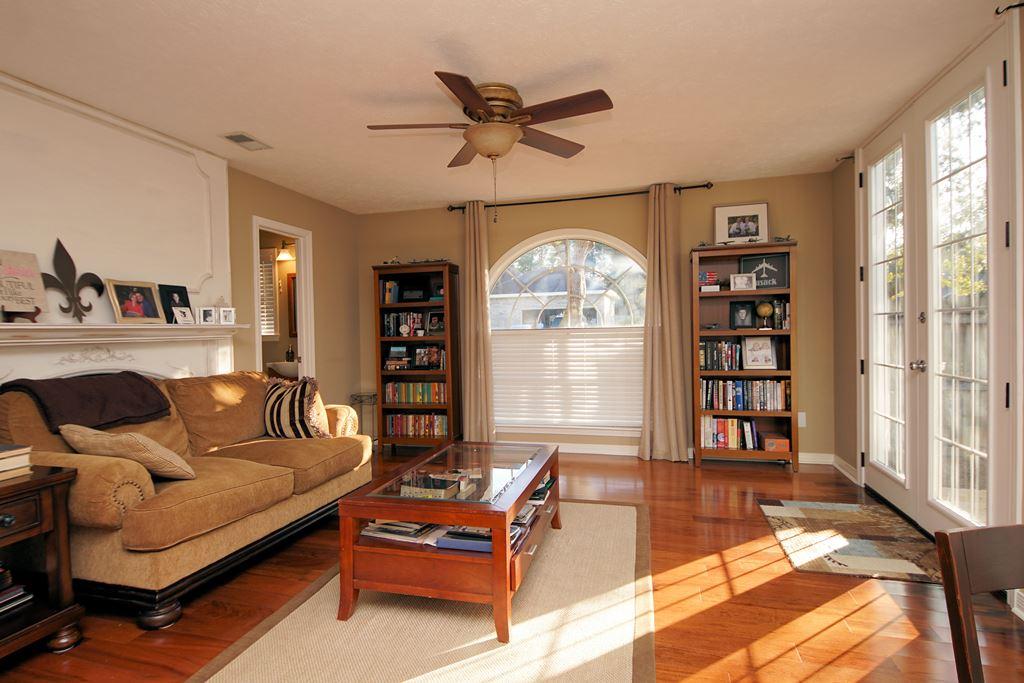 PARKWOOD ESTATES PH 1 BLUEWATER BAY - Residential