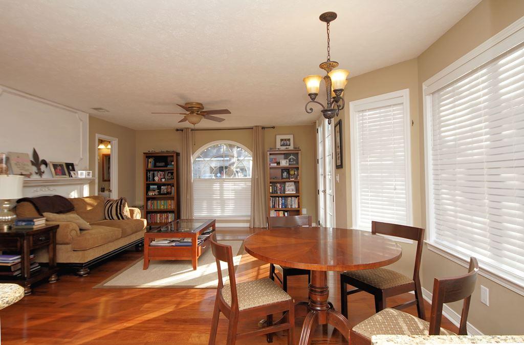 PARKWOOD ESTATES PH 1 BLUEWATER BAY - Residential