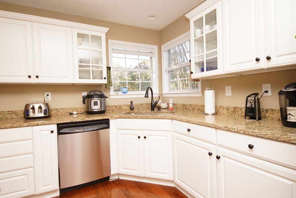 PARKWOOD ESTATES PH 1 BLUEWATER BAY - Residential