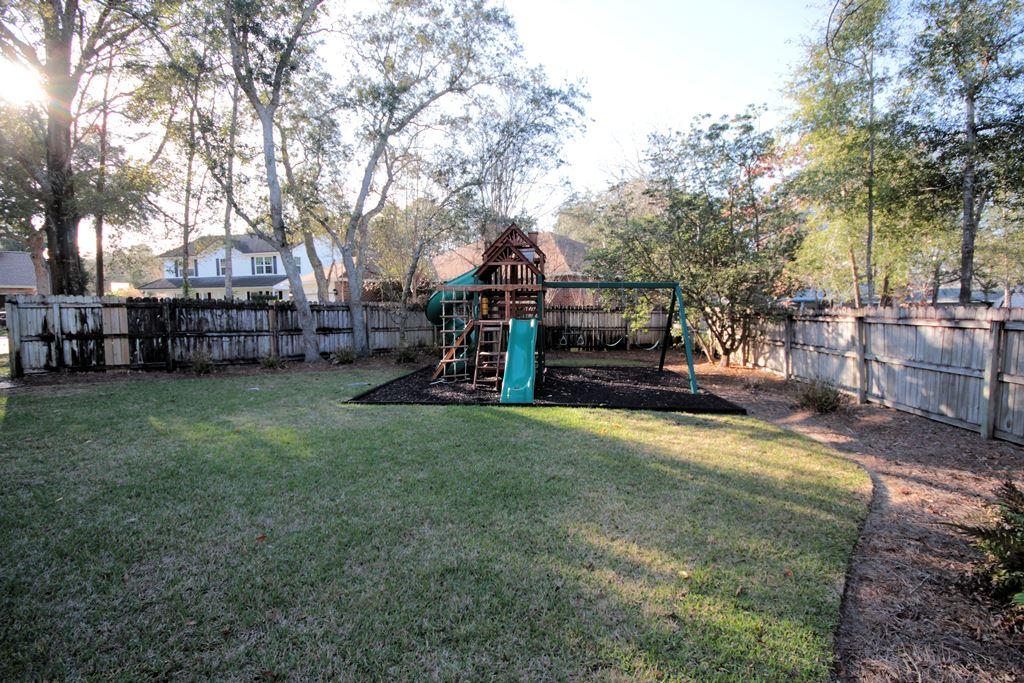 PARKWOOD ESTATES PH 1 BLUEWATER BAY - Residential