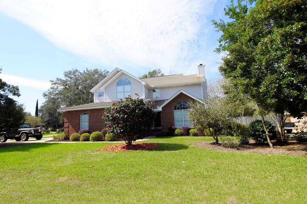 PARKWOOD ESTATES PH 1 BLUEWATER BAY - Residential