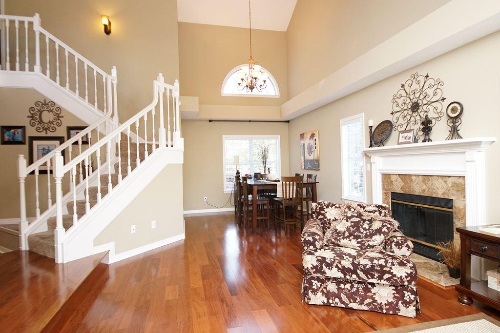 PARKWOOD ESTATES PH 1 BLUEWATER BAY - Residential