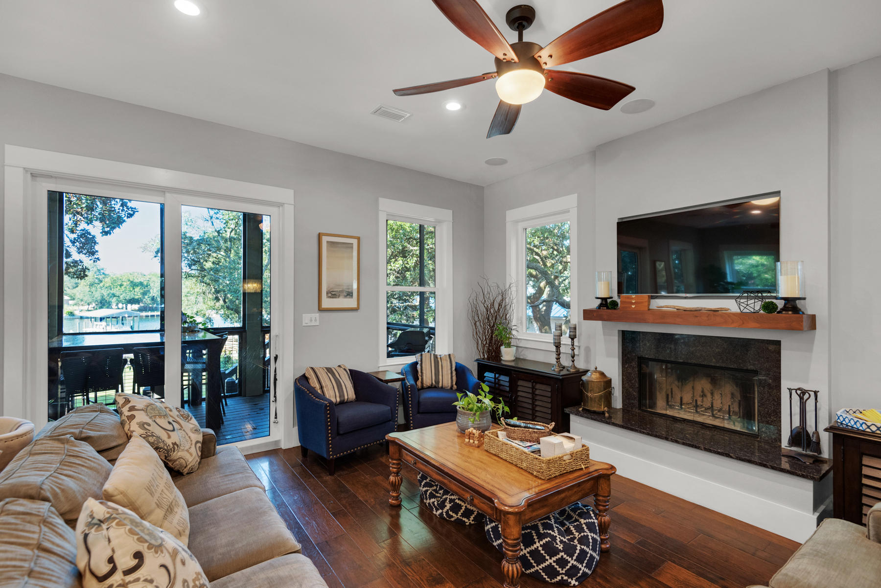 CALHOUN S/D - Residential