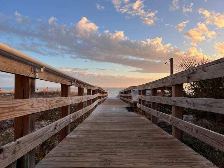 MAINSAIL CONDO PH 5 - Residential