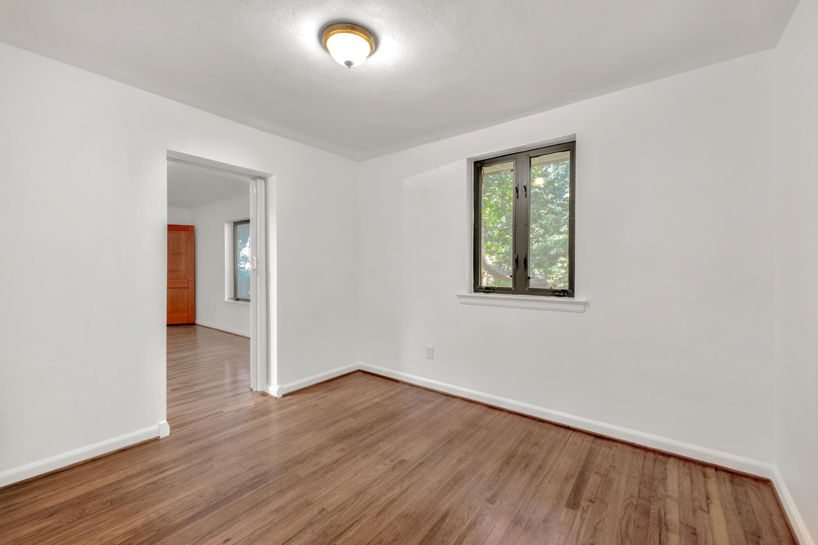 GARNIER BEACH - Residential