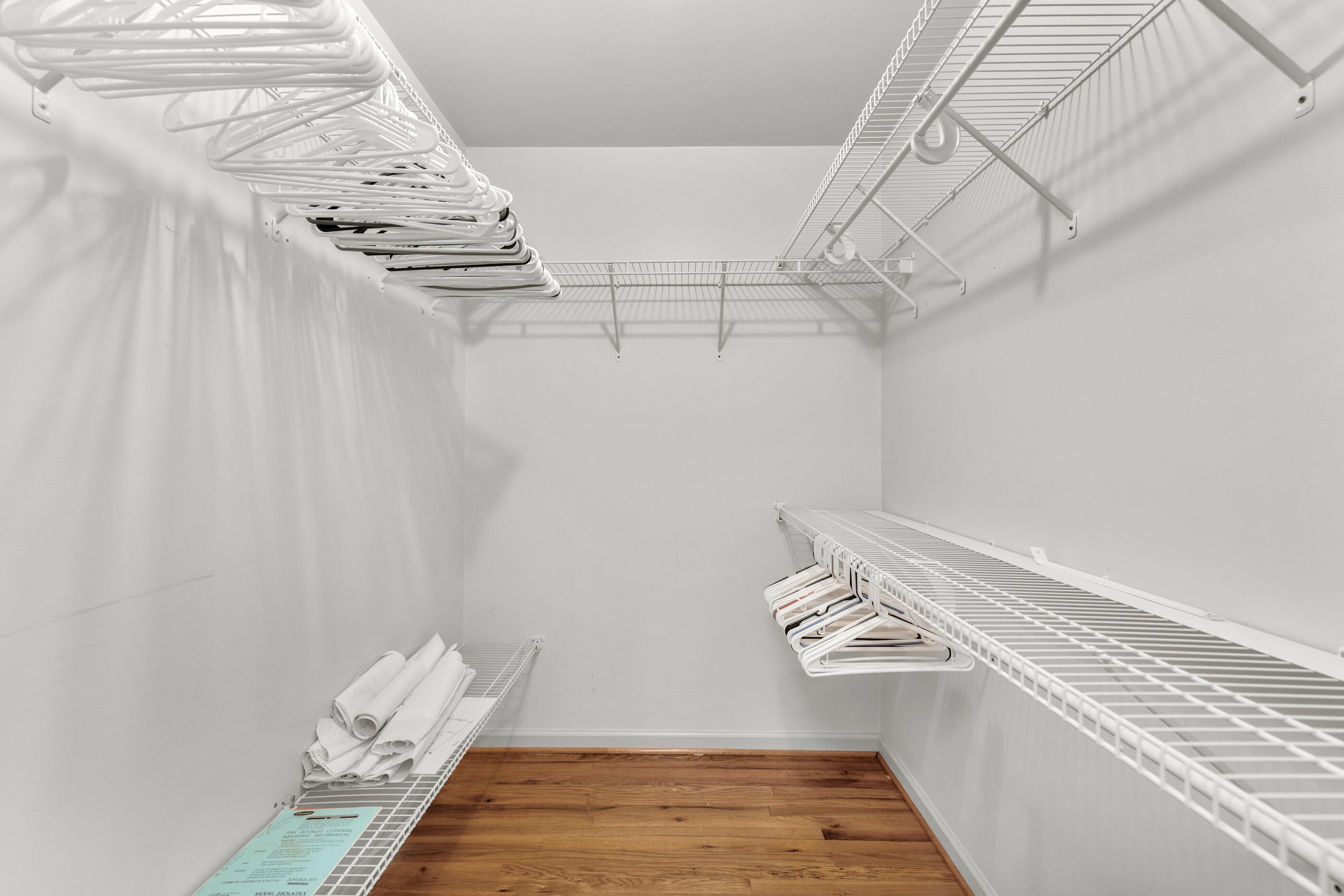 GARNIER BEACH - Residential