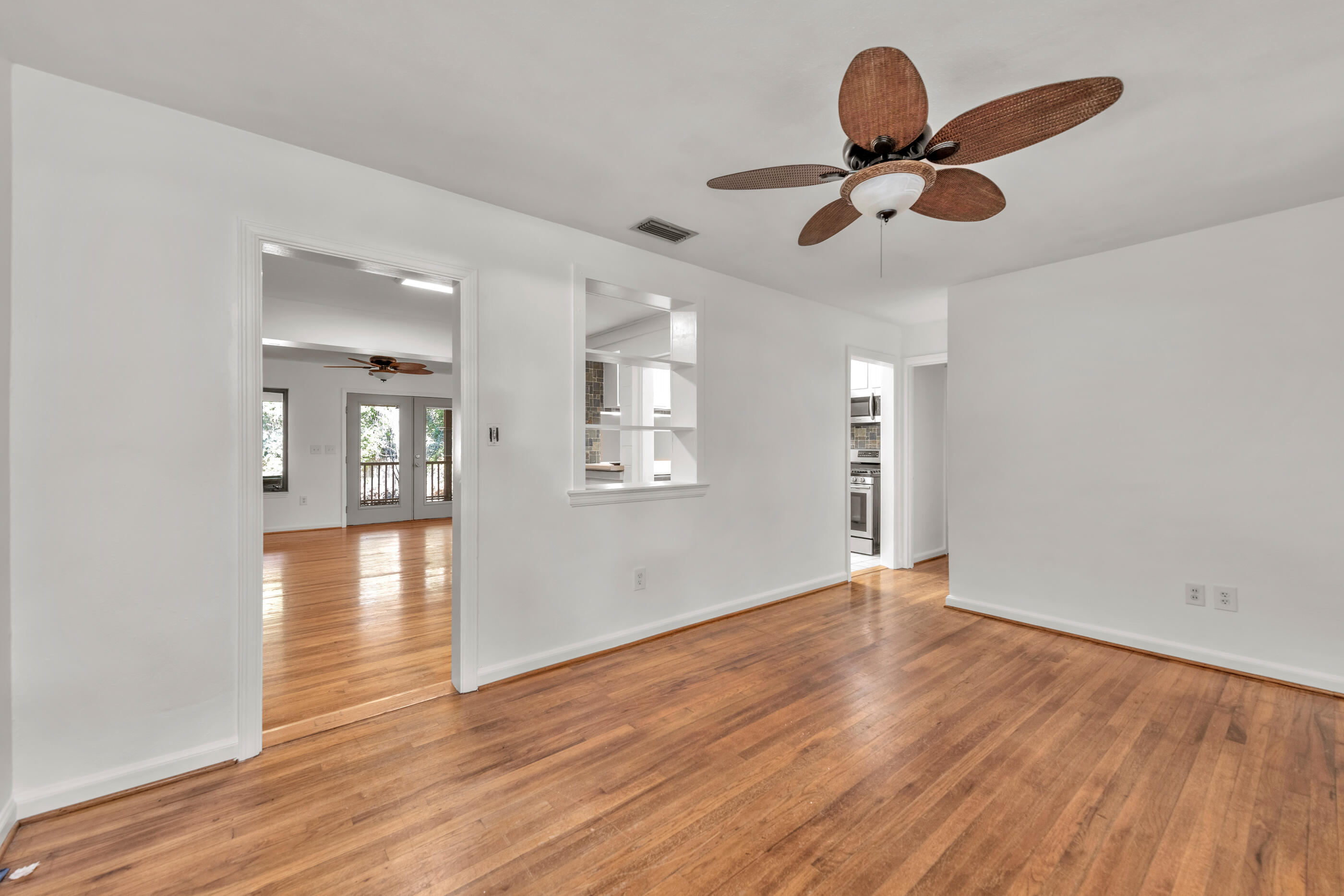 GARNIER BEACH - Residential