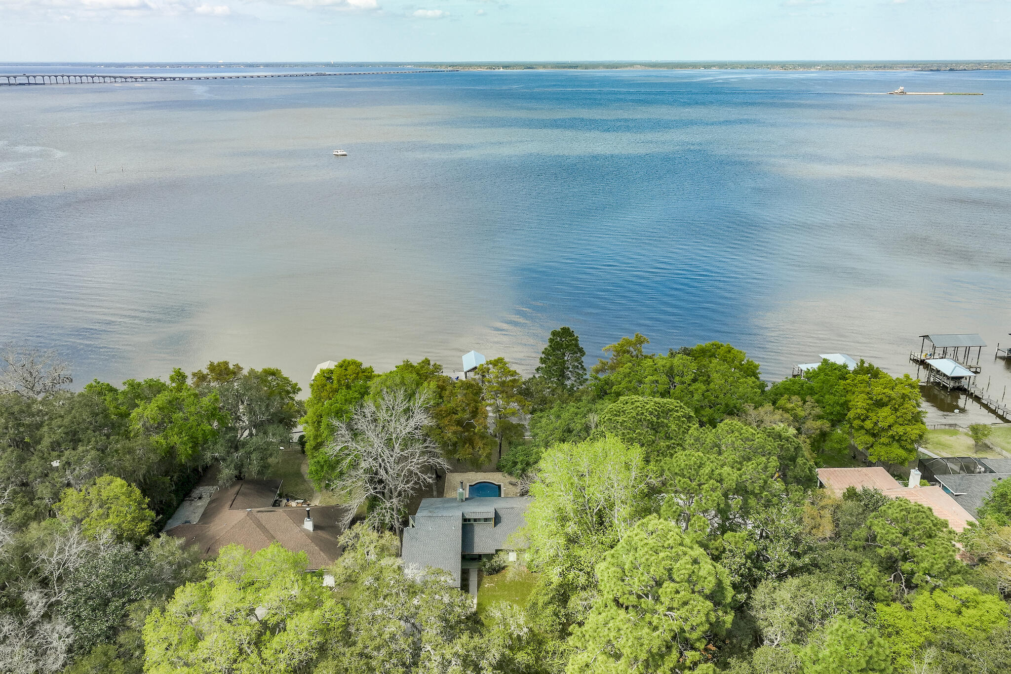 DAUGHETTES AMENDED - Residential