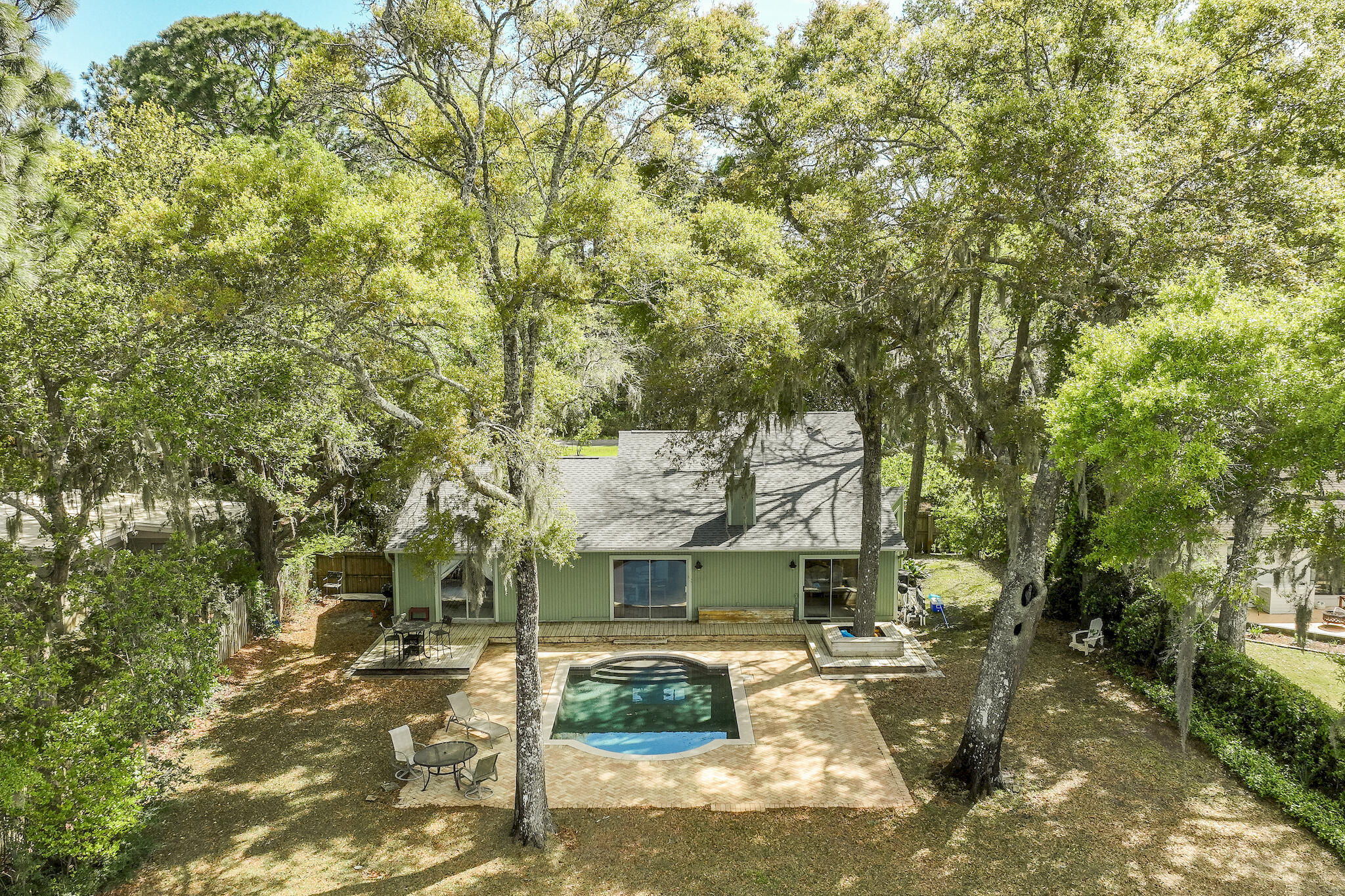 DAUGHETTES AMENDED - Residential