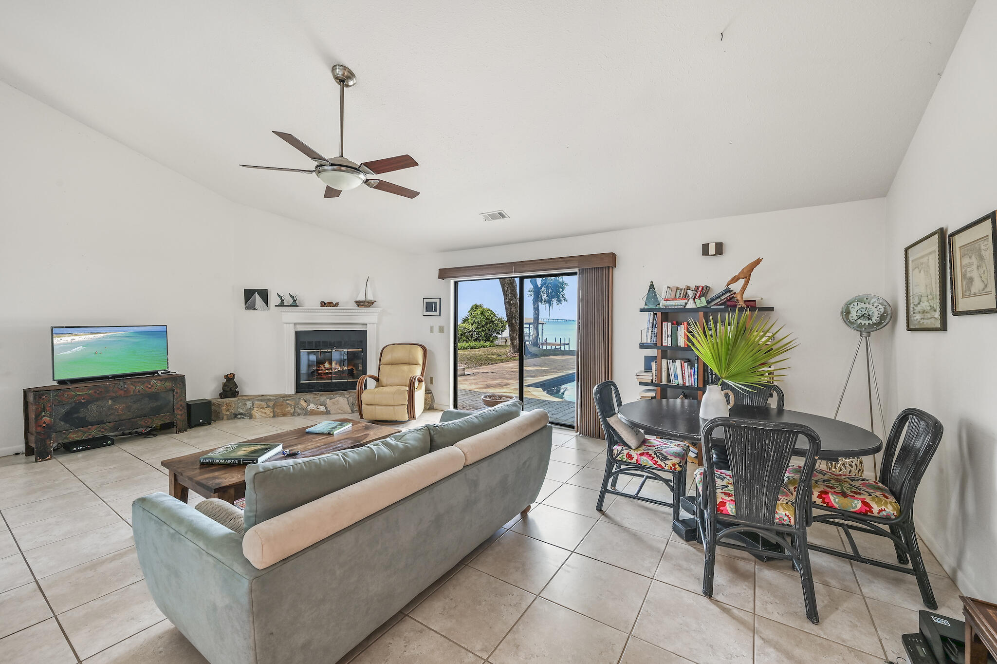 DAUGHETTES AMENDED - Residential