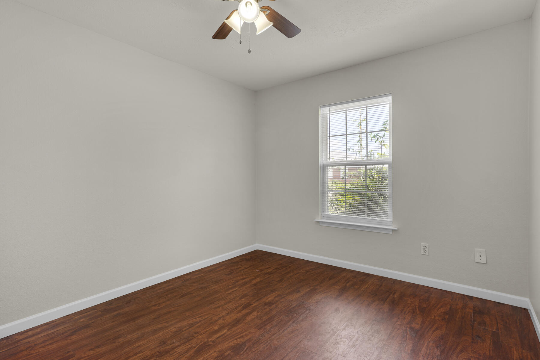 NORTH HAVEN ESTATES LOT 13 ORB 4380 P 1128 - Residential