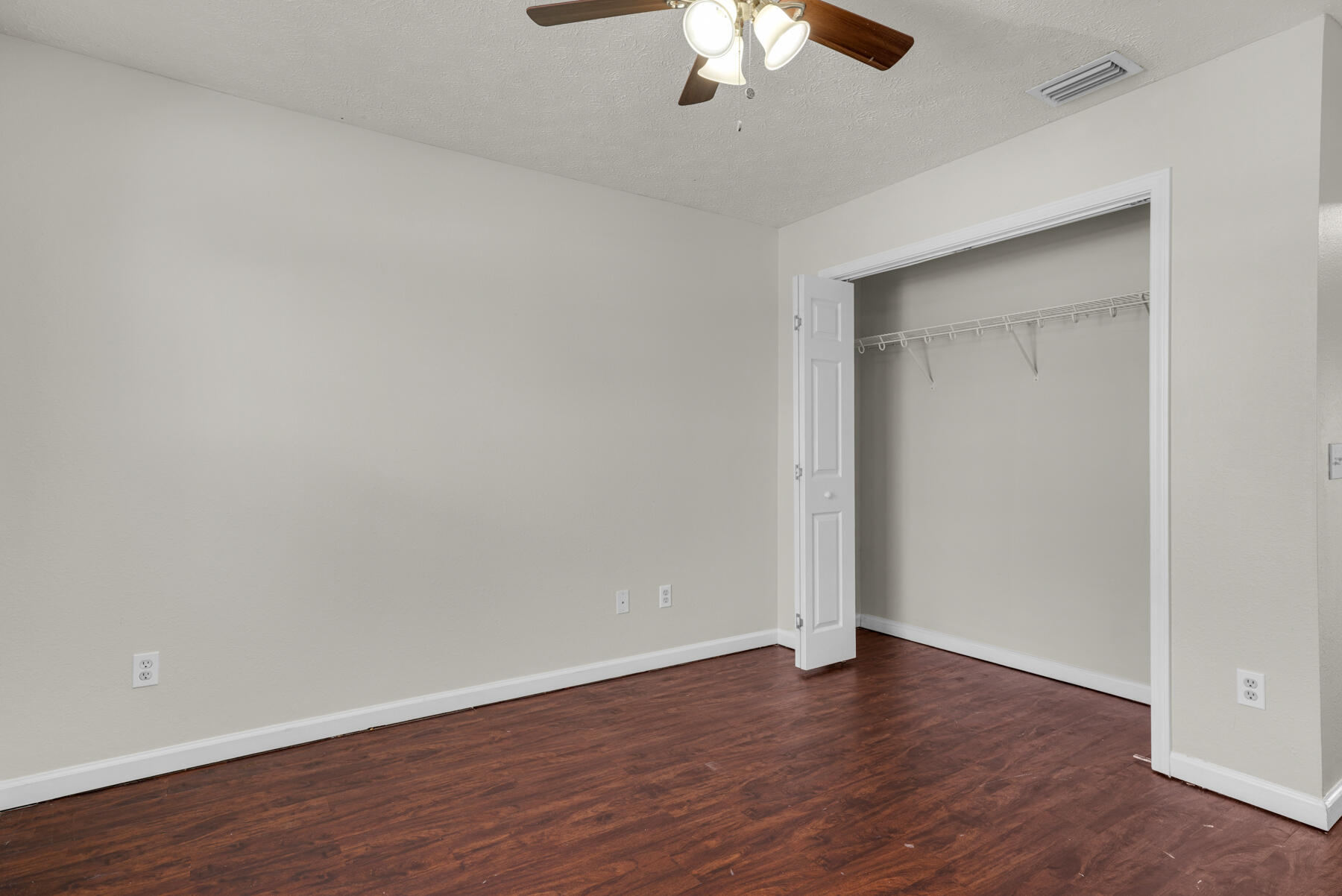 NORTH HAVEN ESTATES LOT 13 ORB 4380 P 1128 - Residential