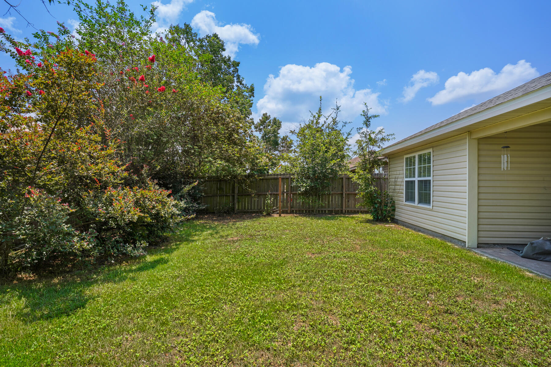 NORTH HAVEN ESTATES LOT 13 ORB 4380 P 1128 - Residential