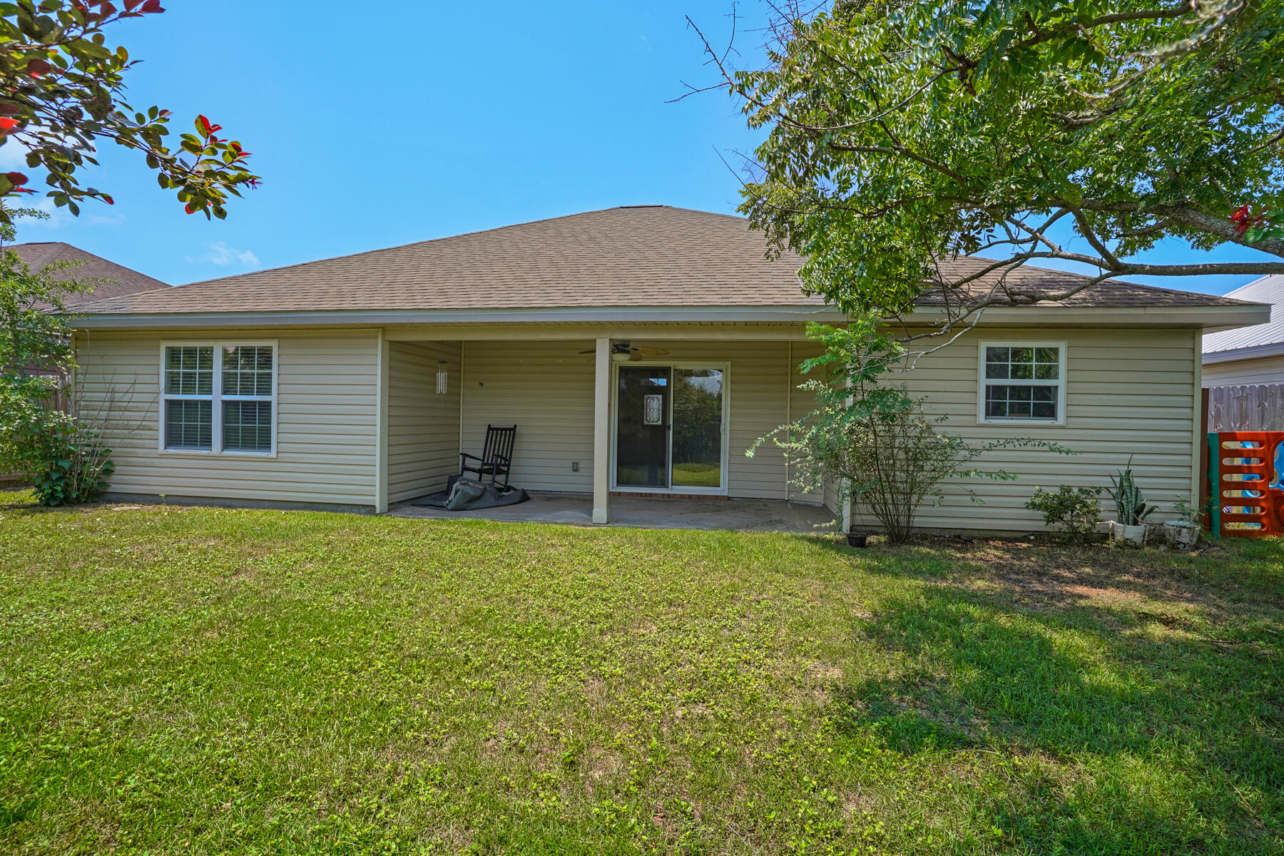 NORTH HAVEN ESTATES LOT 13 ORB 4380 P 1128 - Residential