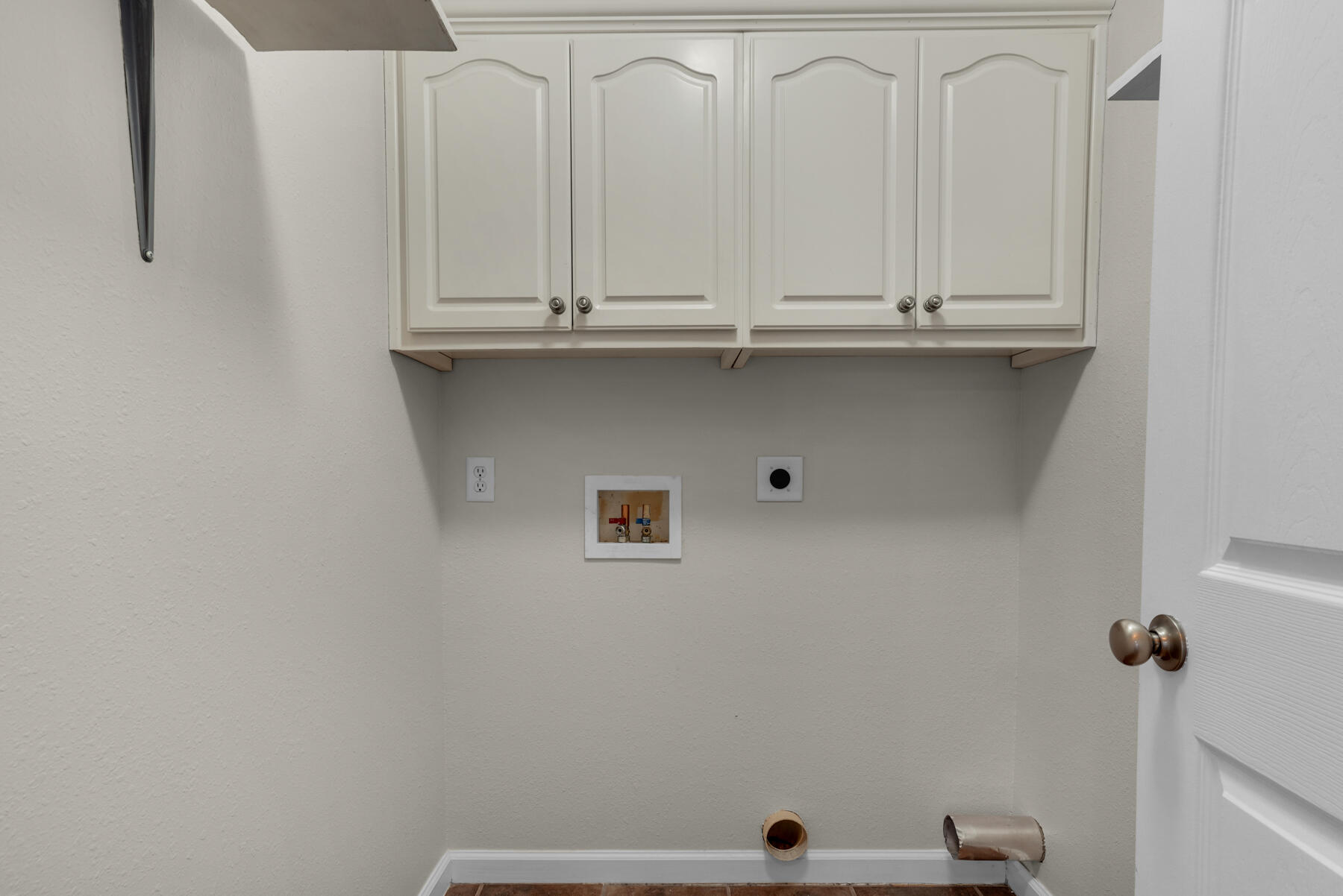 NORTH HAVEN ESTATES LOT 13 ORB 4380 P 1128 - Residential