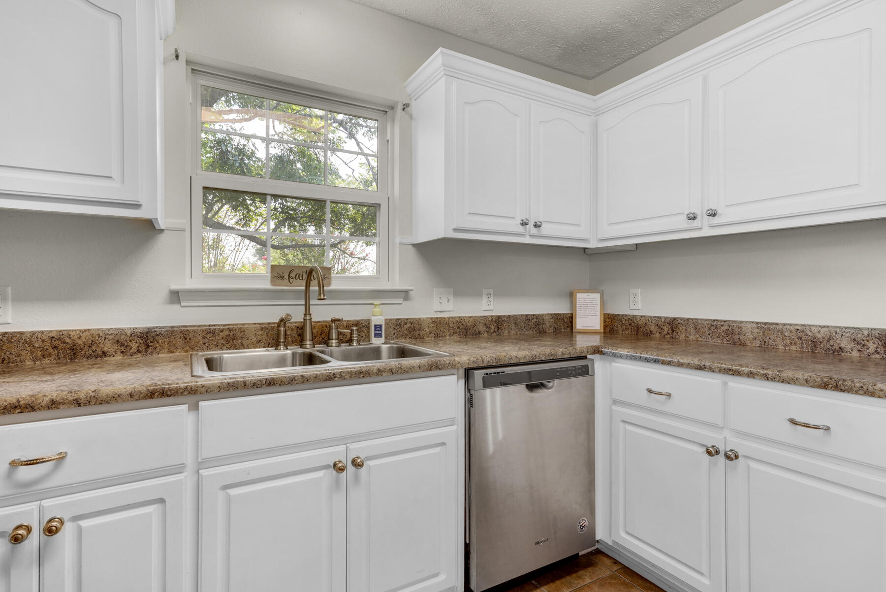 NORTH HAVEN ESTATES LOT 13 ORB 4380 P 1128 - Residential