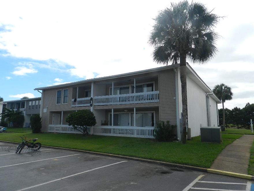 What a cute 2 bedroom, 2 bath condo with views of the lake in Gulf Terrace Condo! The condo features tile flooring throughout, an updated kitchen, a nice size balcony overlooking the lake and the location is close to beaches, shopping, restaurants and all the entertainment the resort has to offer!