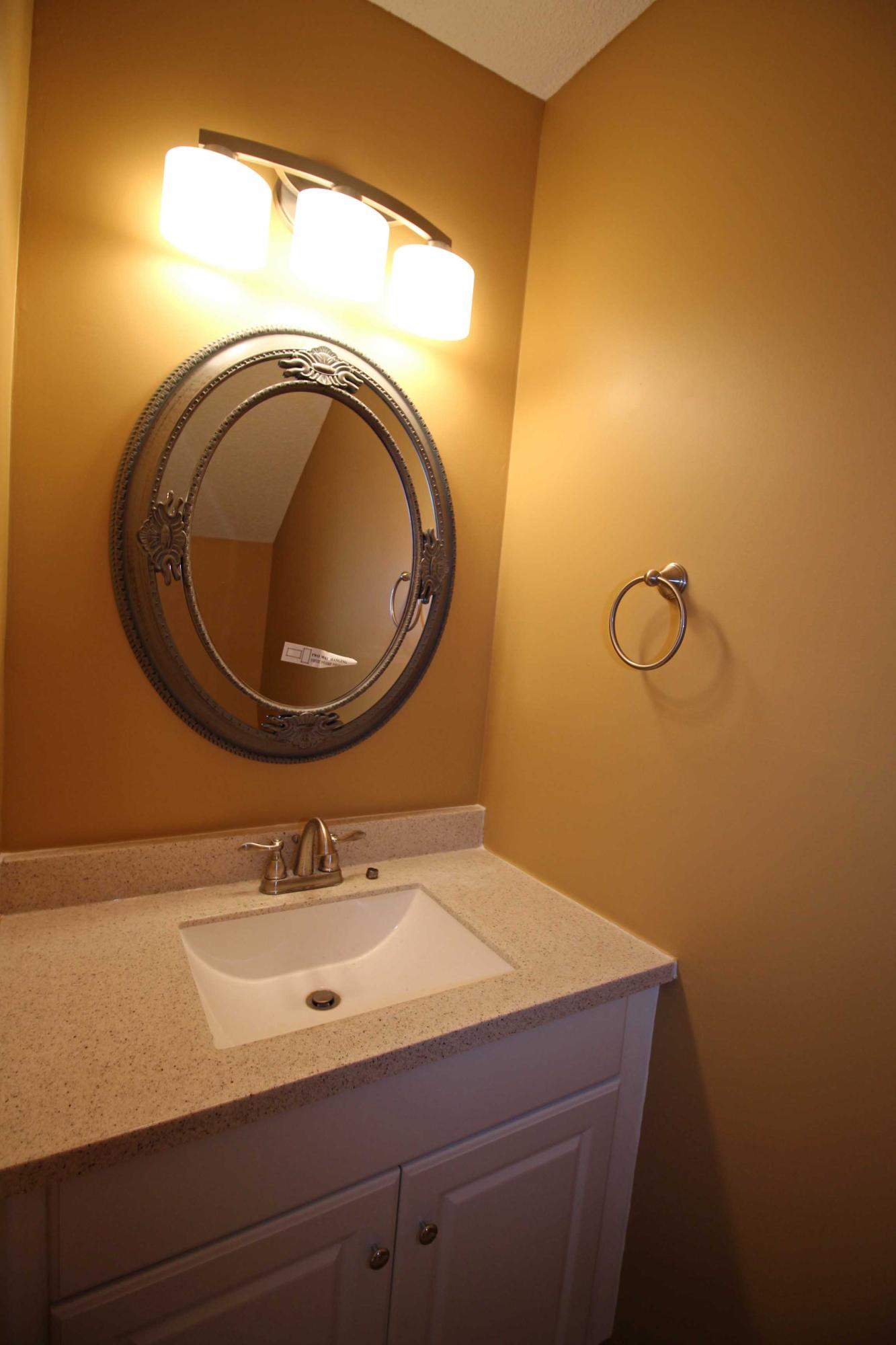 FOREST VIEW T/H - Residential