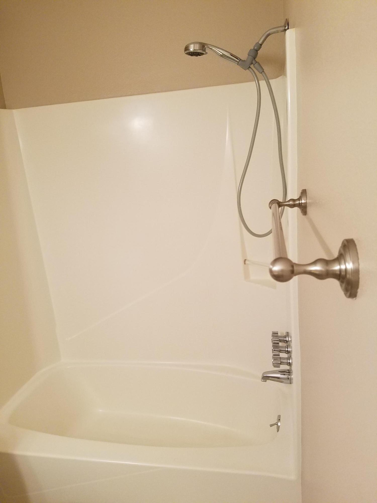 PINEWOOD ESTATES - Residential