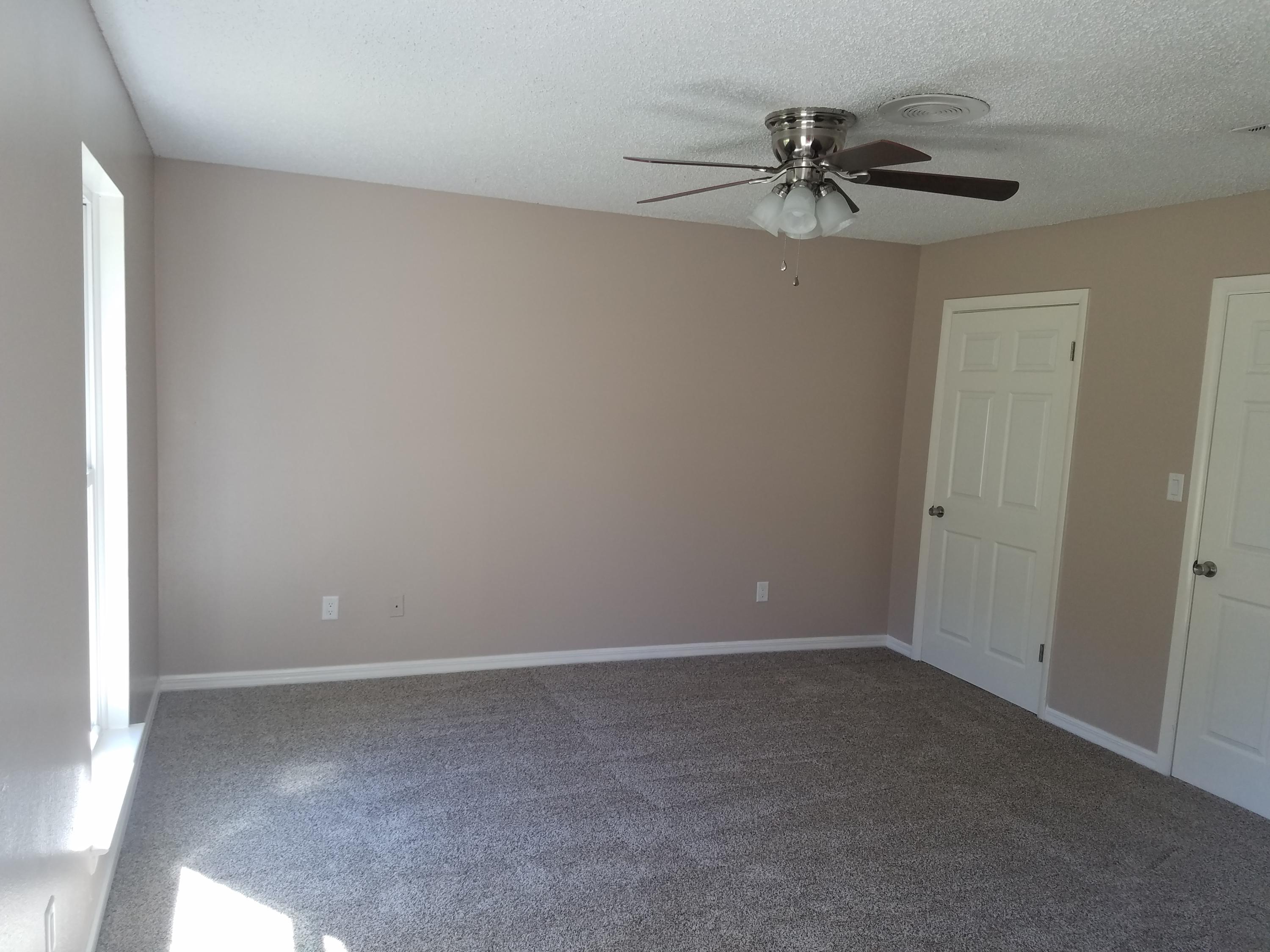 PINEWOOD ESTATES - Residential