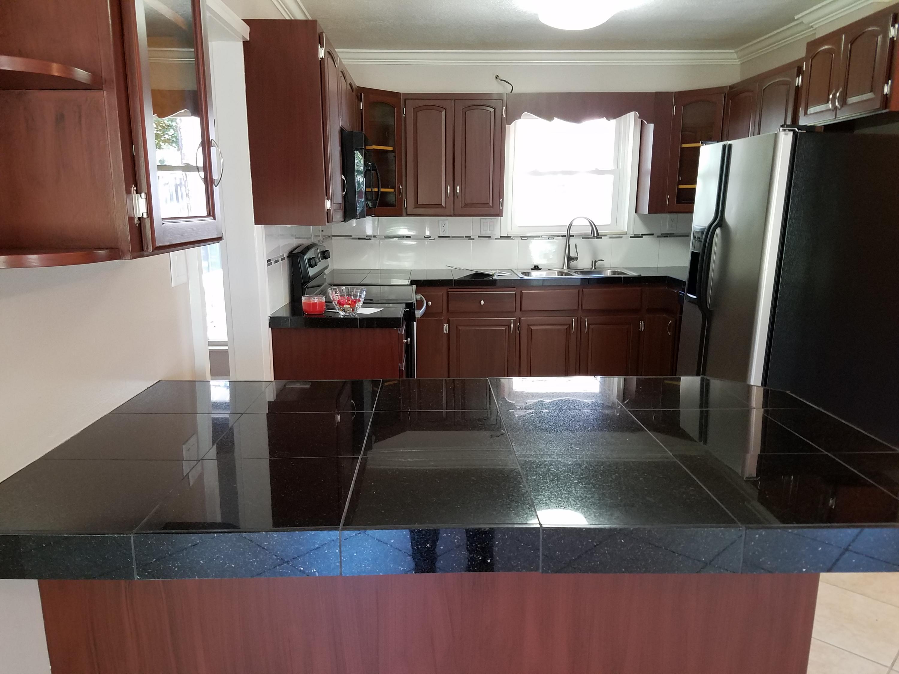 PINEWOOD ESTATES - Residential