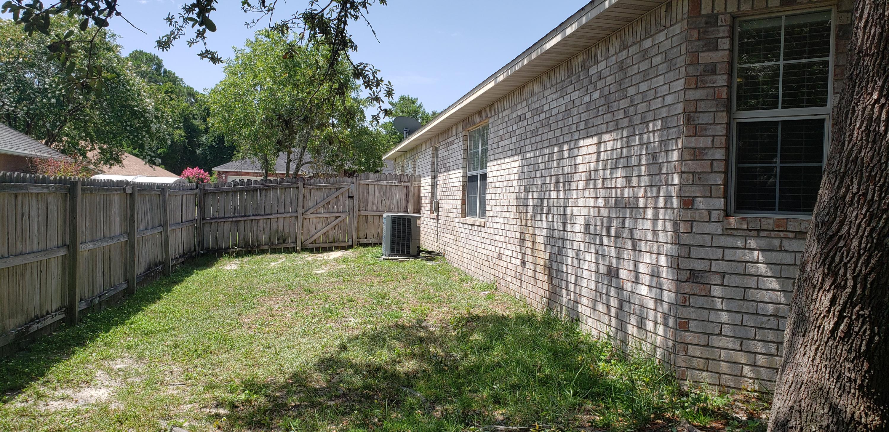 VILLA DANIELLE 1ST ADDN - Residential