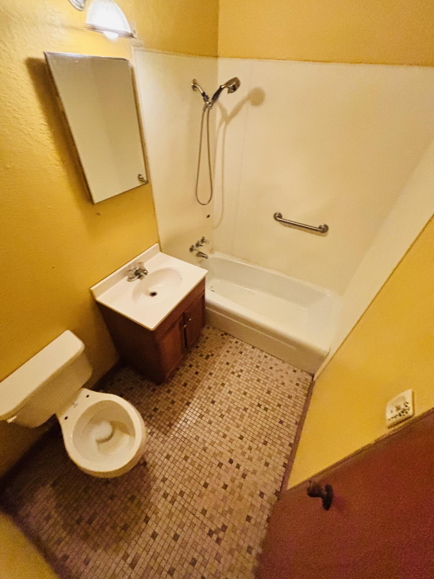 NO RECORDED SUBDIVISION - Residential