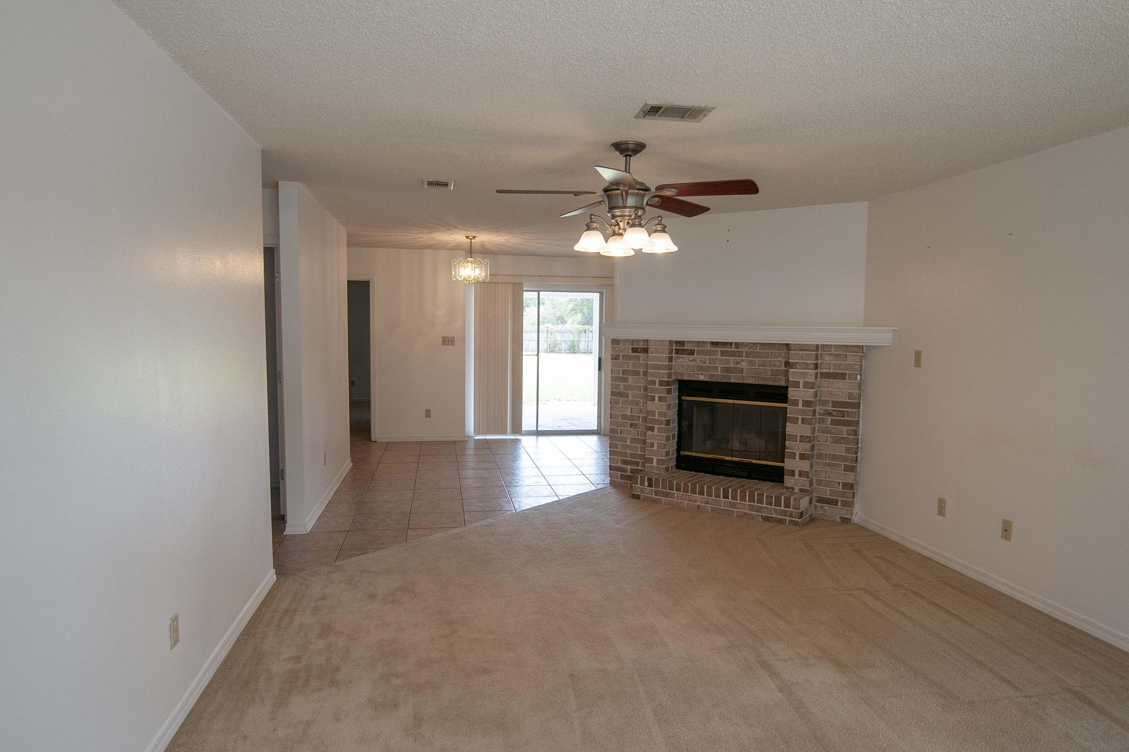 HILLCREST S/D LOT 3 - Residential