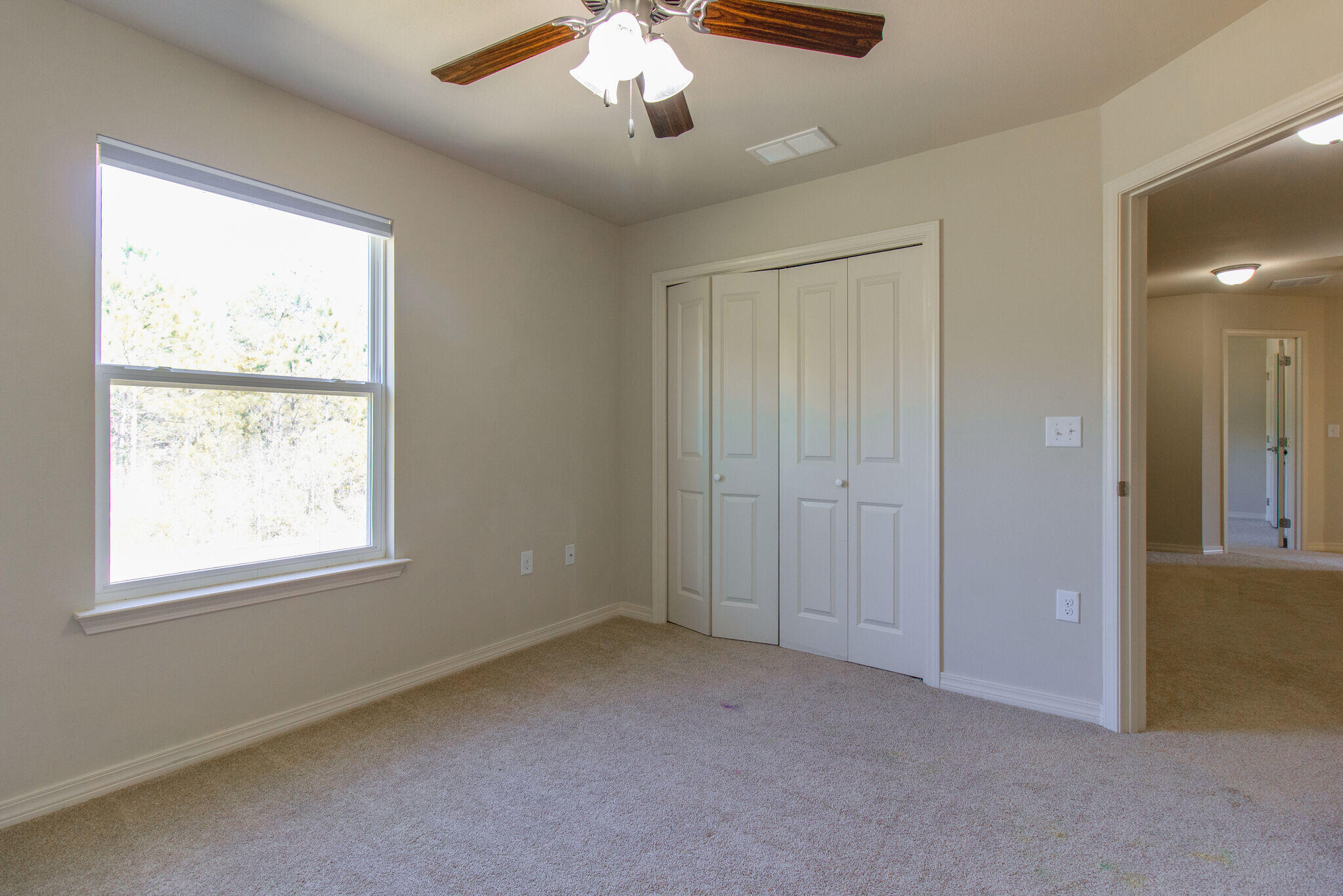 THE COTTAGES AT SANDY RIDGE - Residential Lease