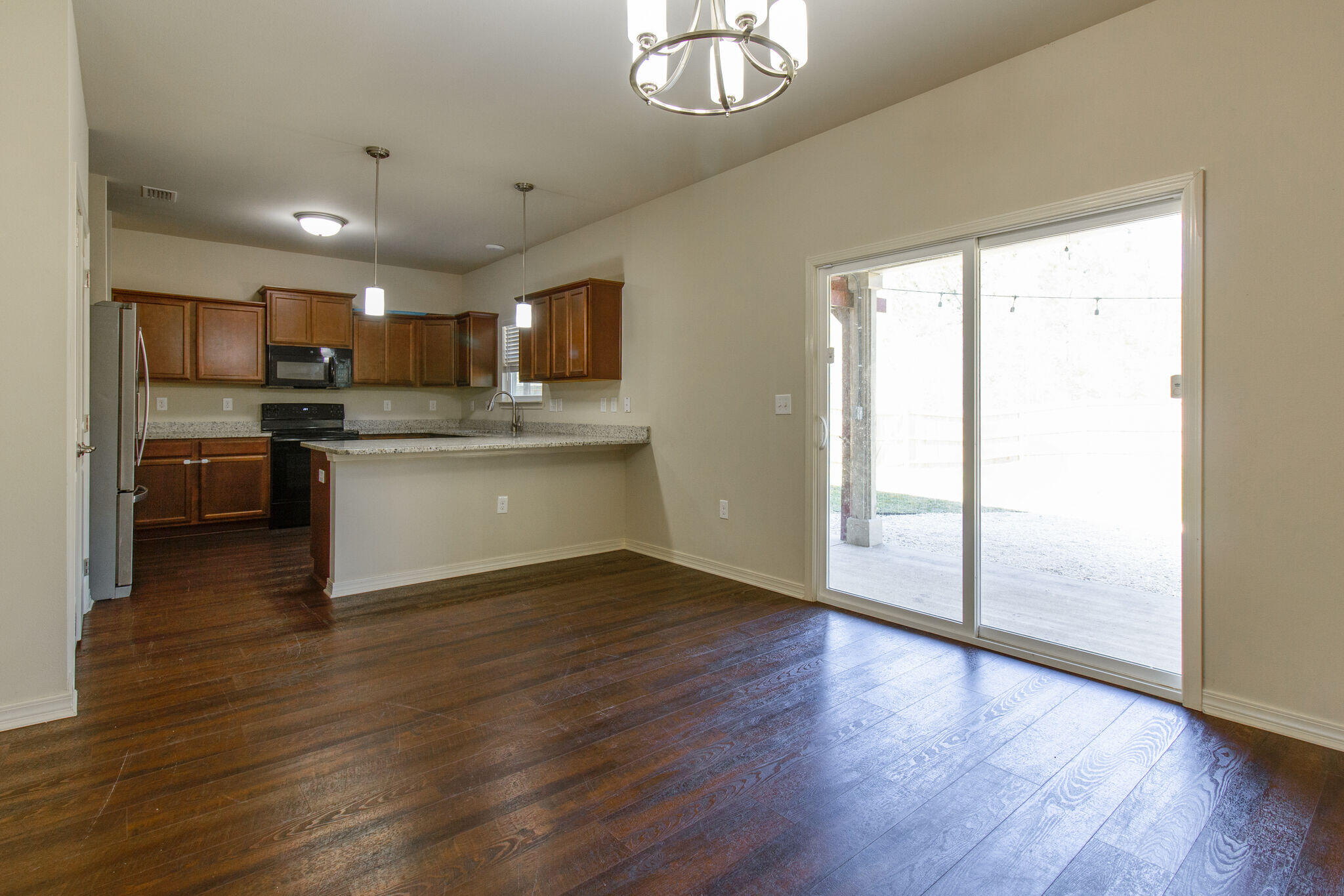 THE COTTAGES AT SANDY RIDGE - Residential Lease