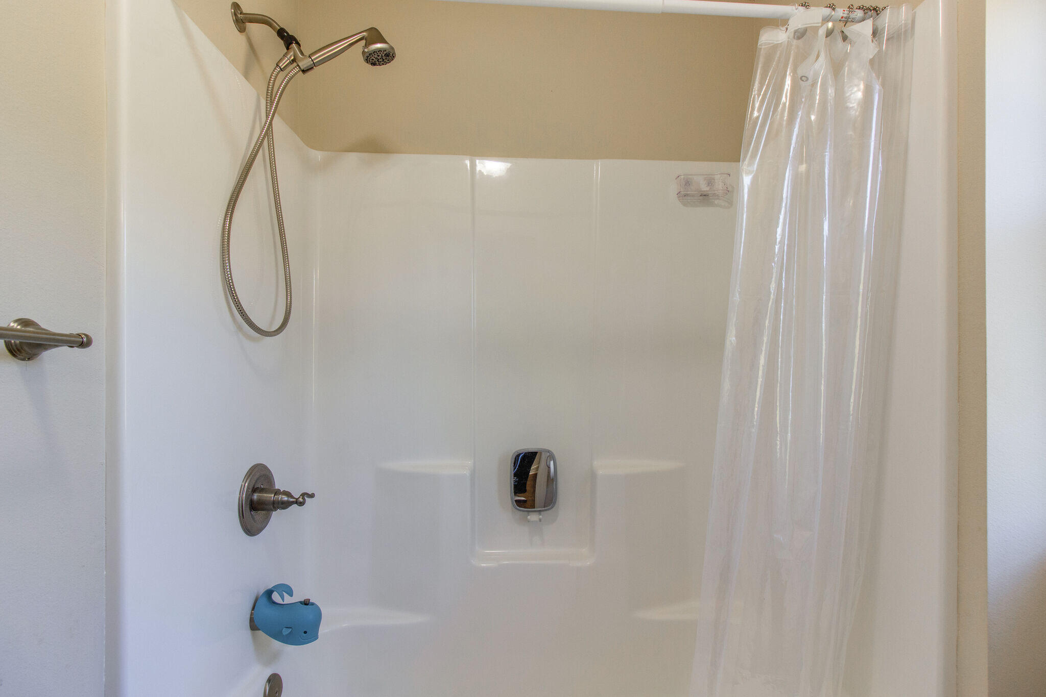 THE COTTAGES AT SANDY RIDGE - Residential Lease