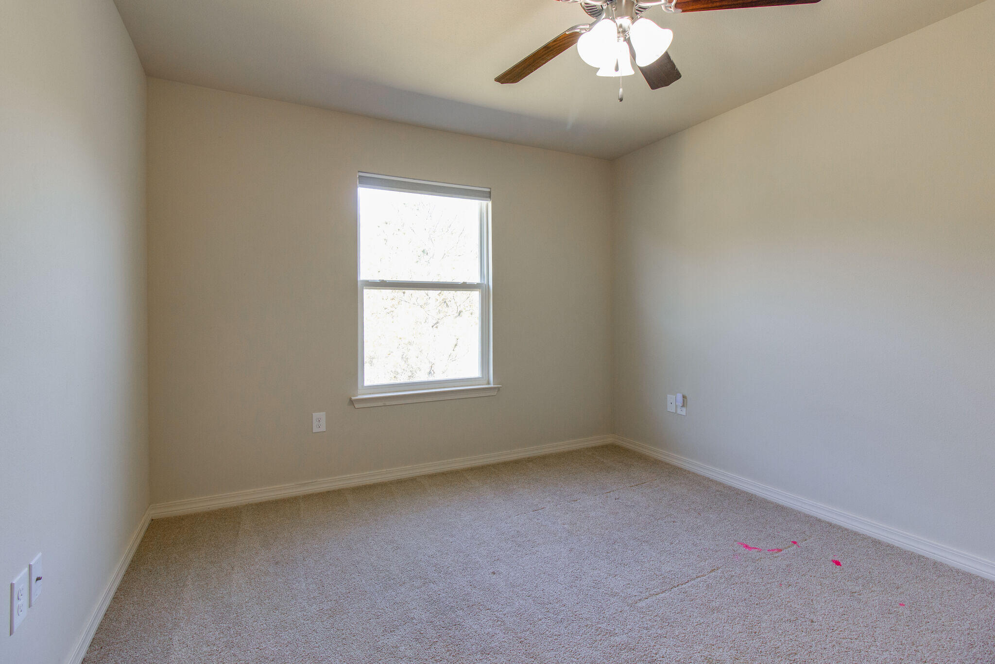 THE COTTAGES AT SANDY RIDGE - Residential Lease