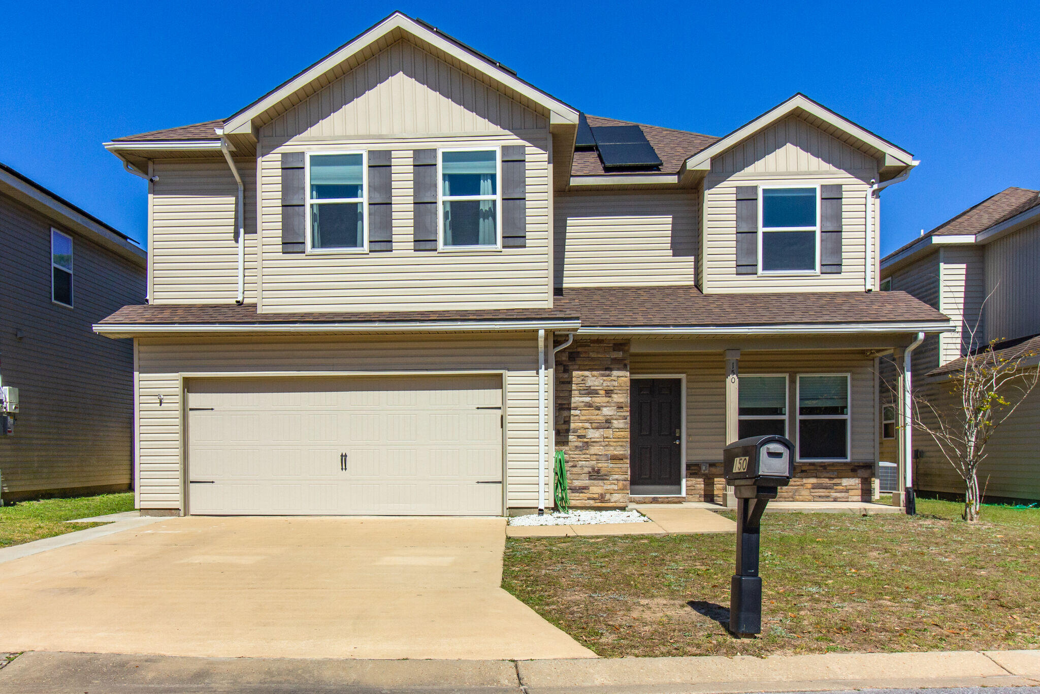 THE COTTAGES AT SANDY RIDGE - Residential Lease