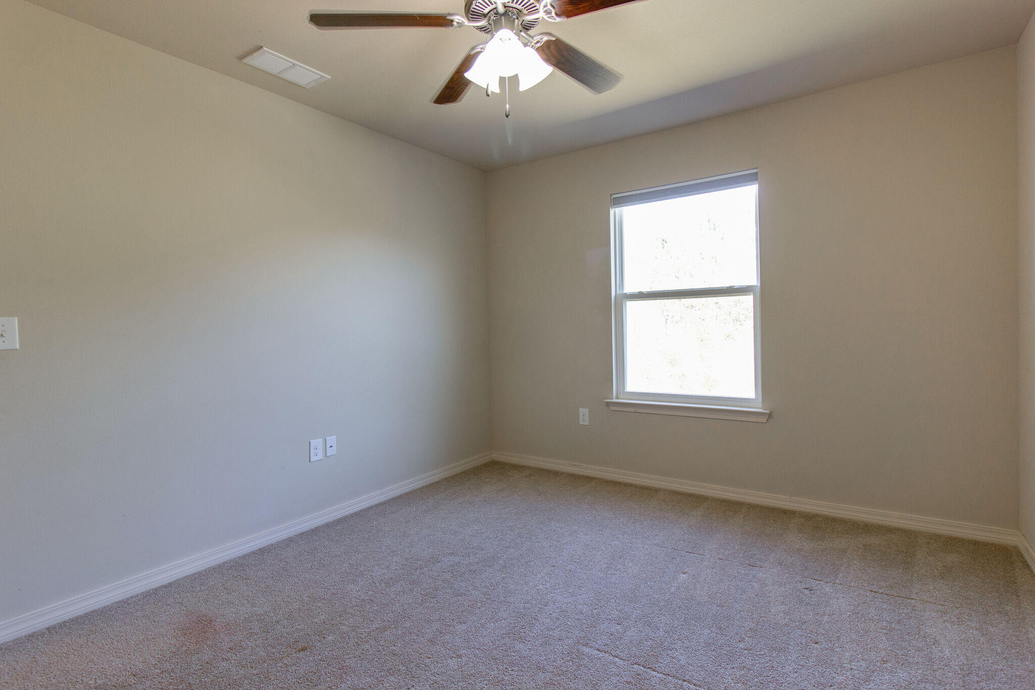 THE COTTAGES AT SANDY RIDGE - Residential Lease