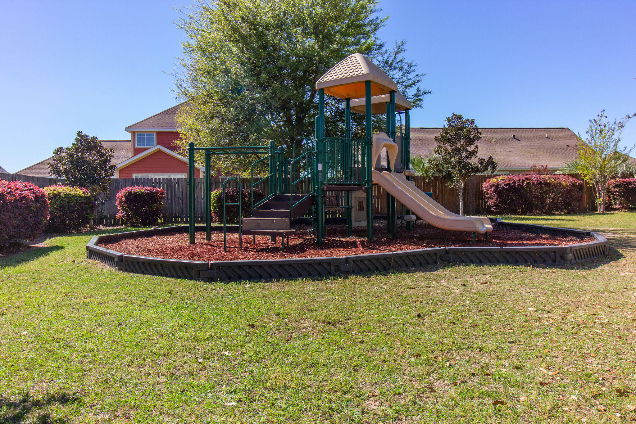 THE COTTAGES AT SANDY RIDGE - Residential Lease
