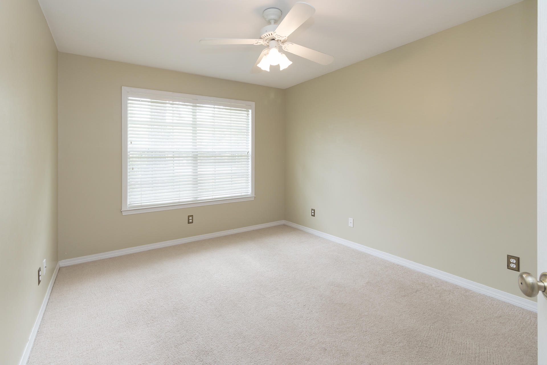 HOLIDAY SHORES ESTATES 3RD ADDN - Residential