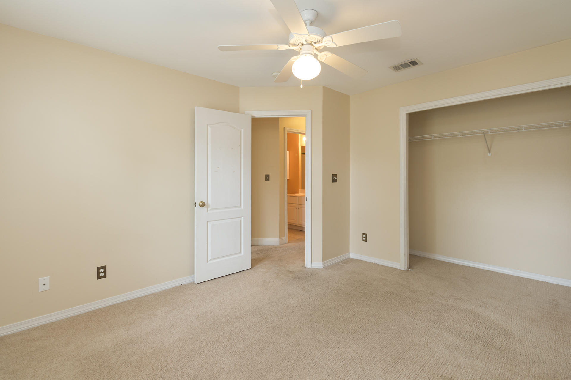 HOLIDAY SHORES ESTATES 3RD ADDN - Residential