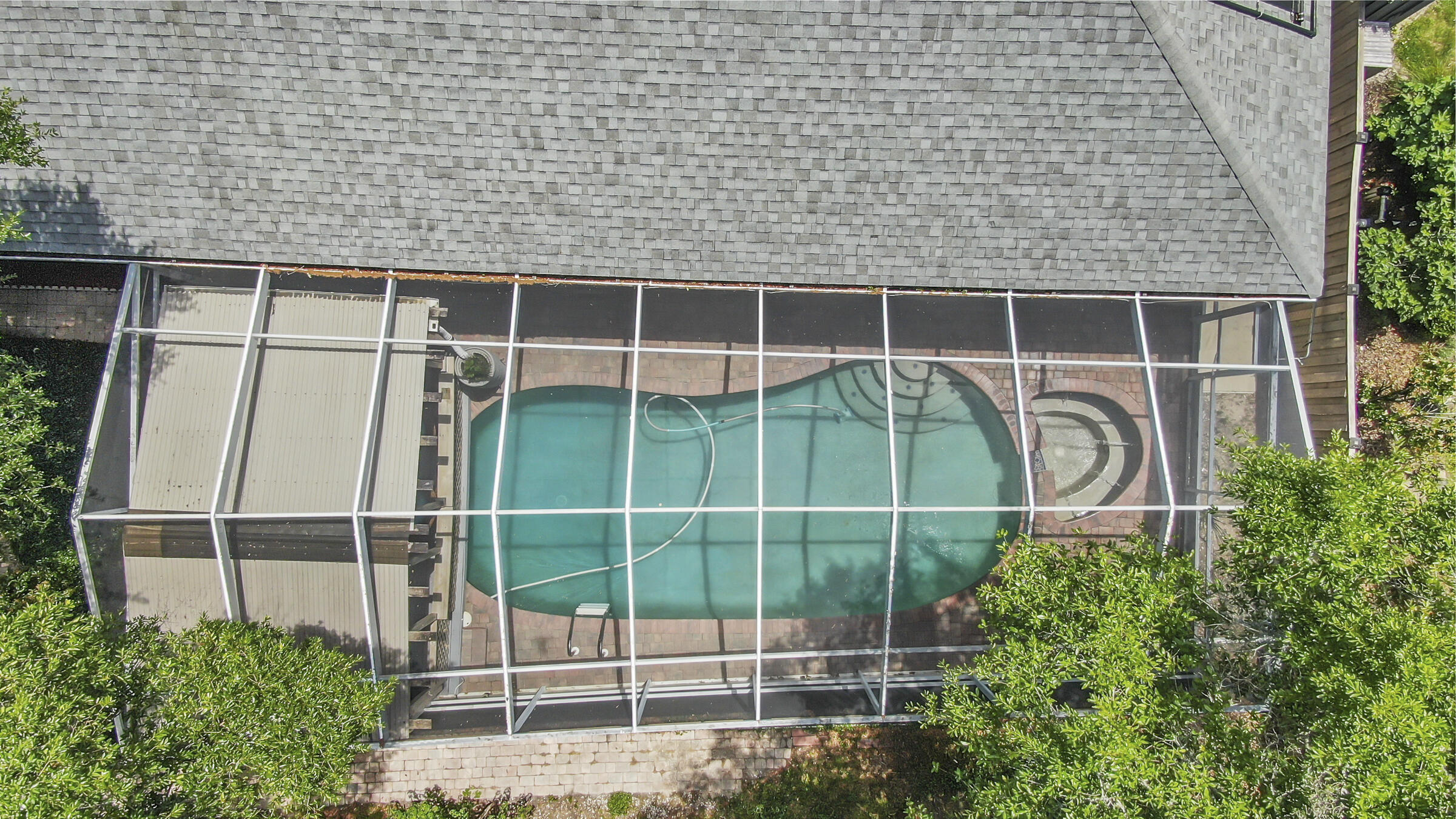 LAKE POINTE - Residential