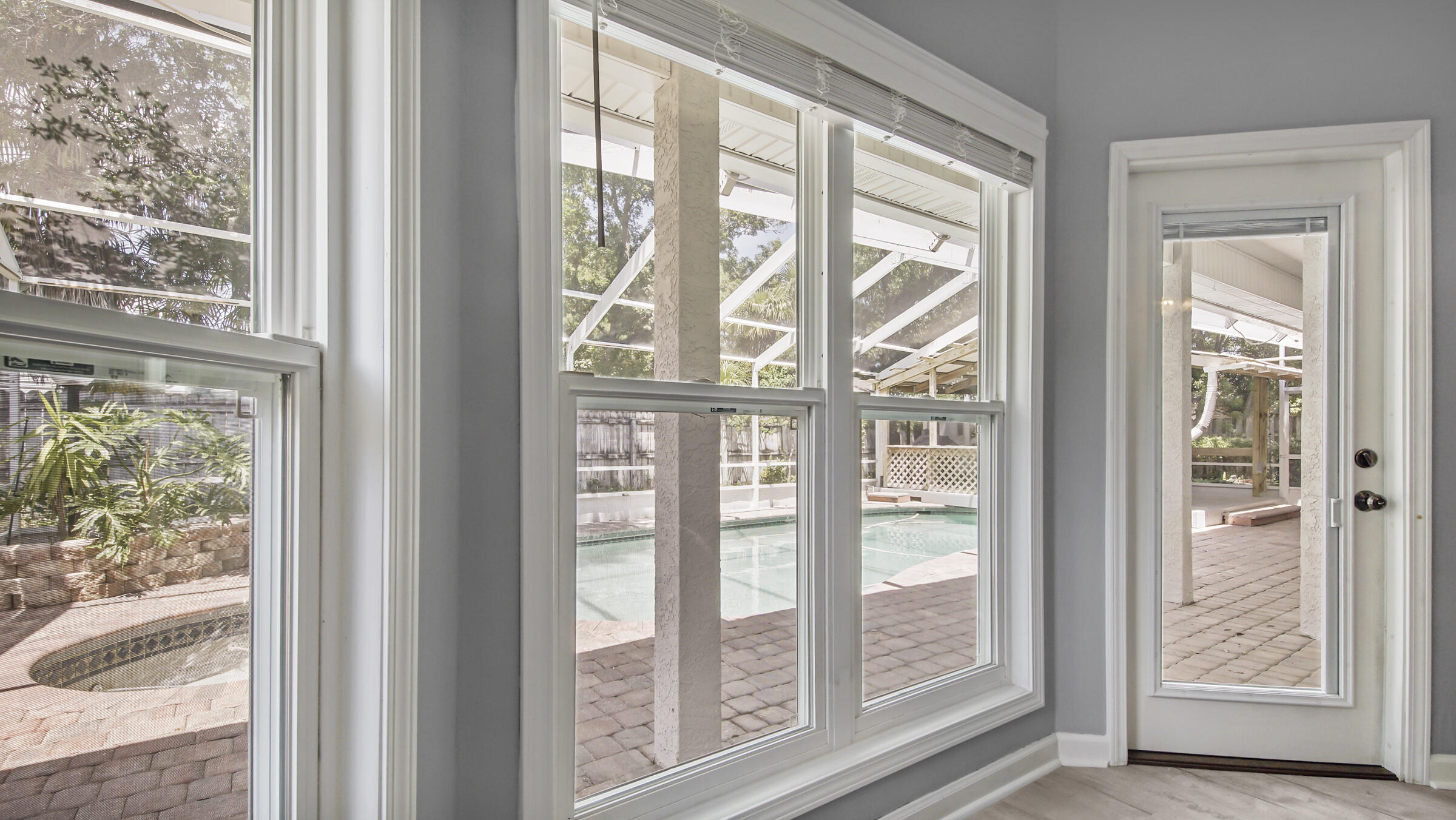 LAKE POINTE - Residential