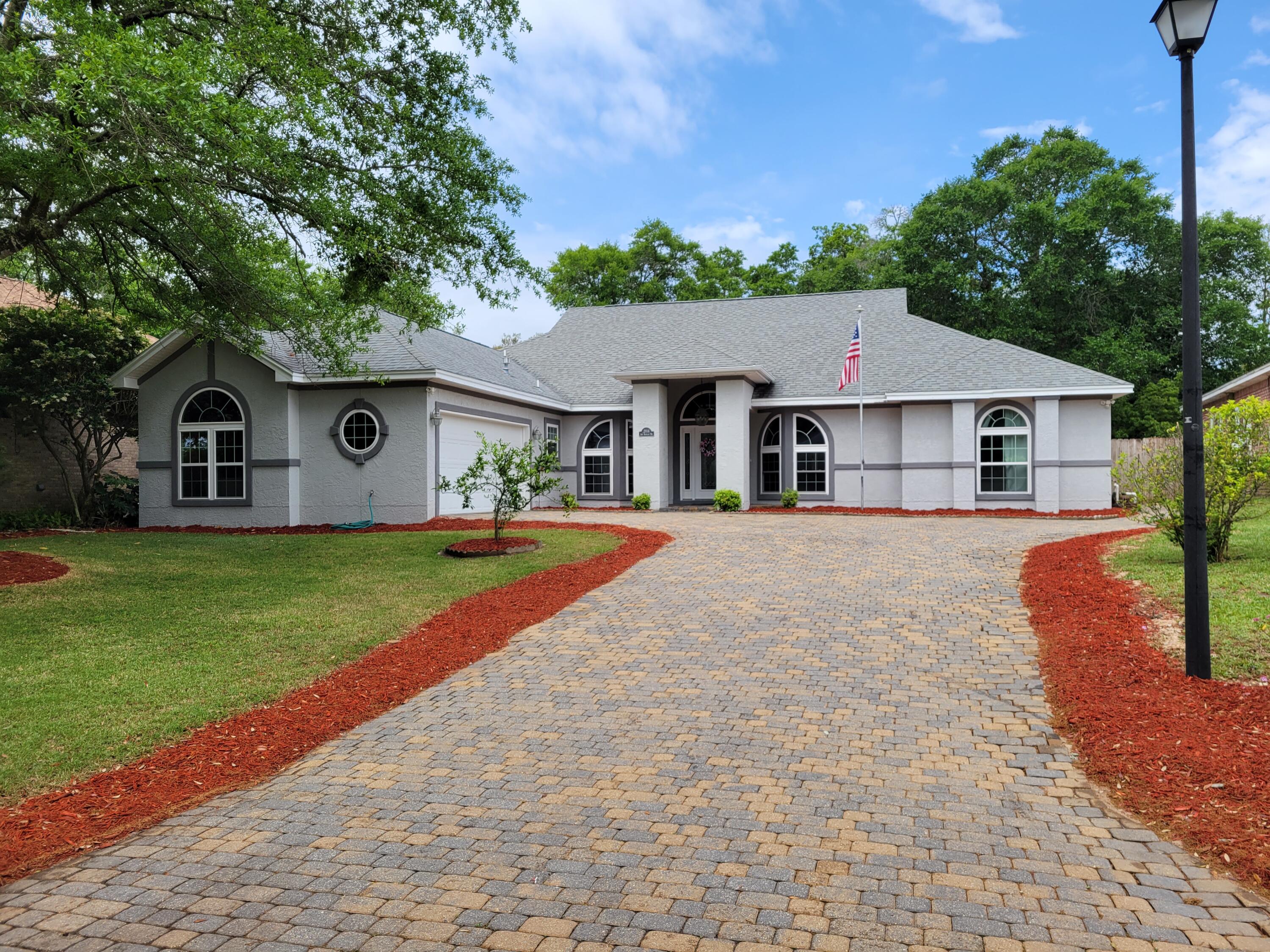 LAKE POINTE - Residential