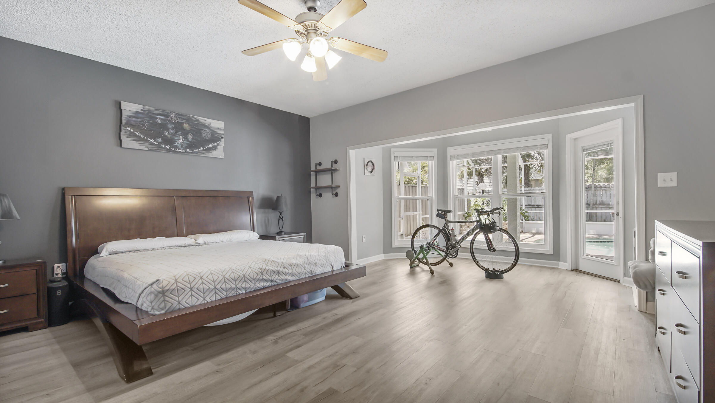 LAKE POINTE - Residential