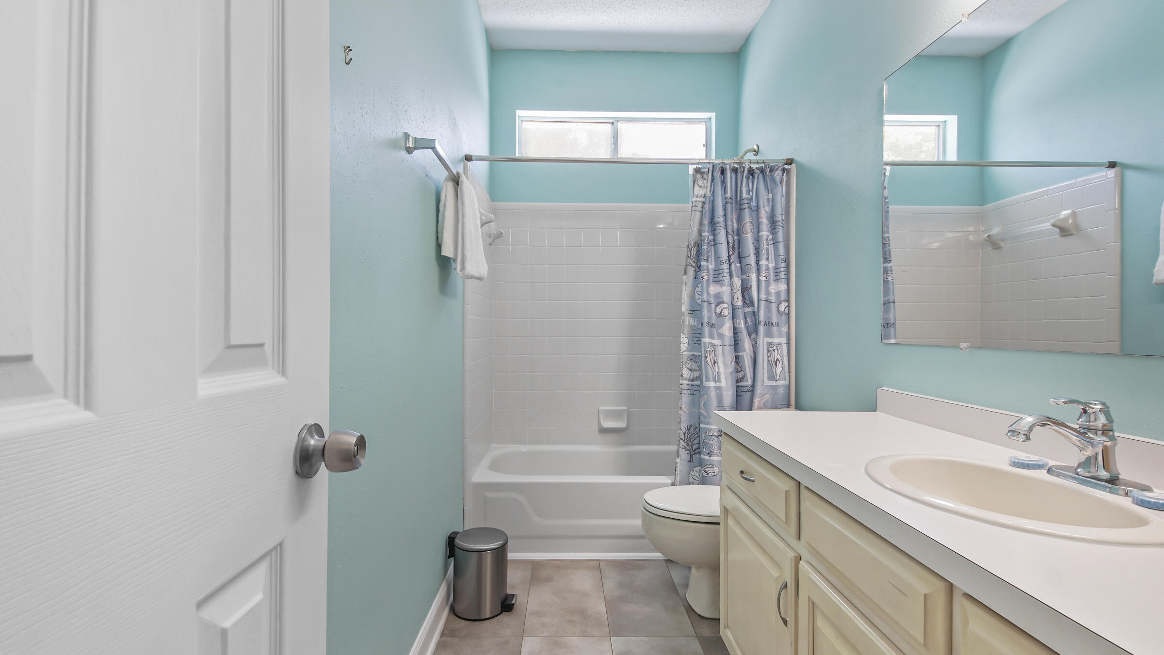 LAKE POINTE - Residential