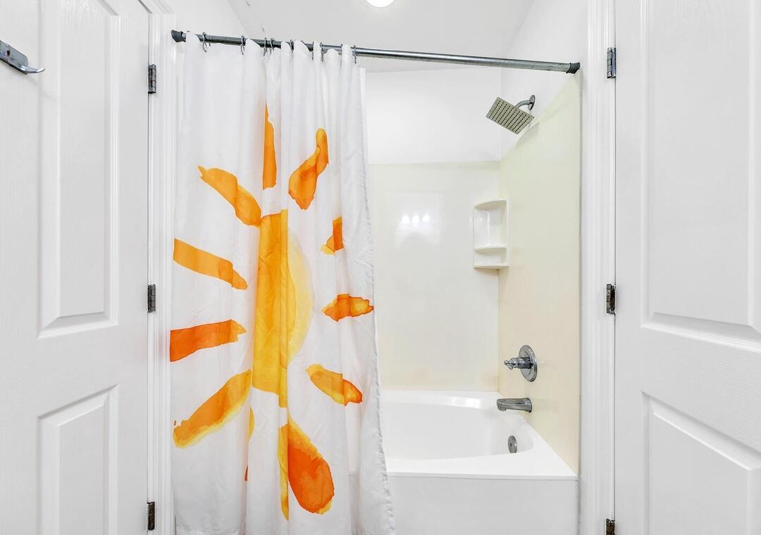 LEGACY THE - Residential