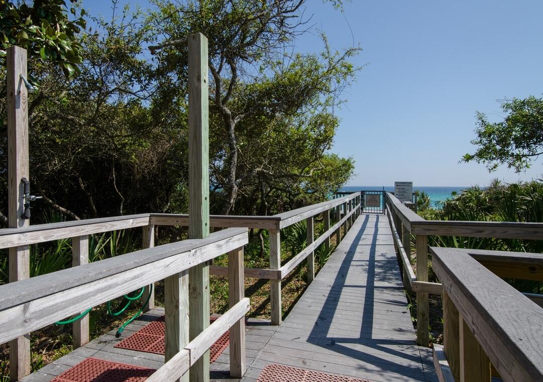 LEGACY THE - Residential