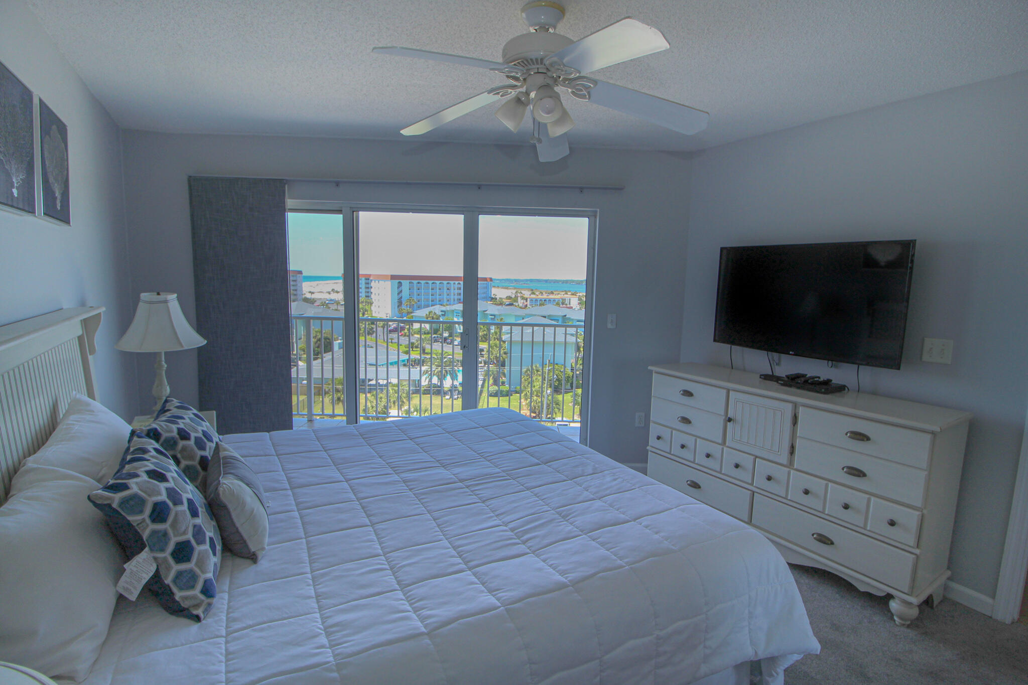 SEACREST CONDOMINIUMS - Residential
