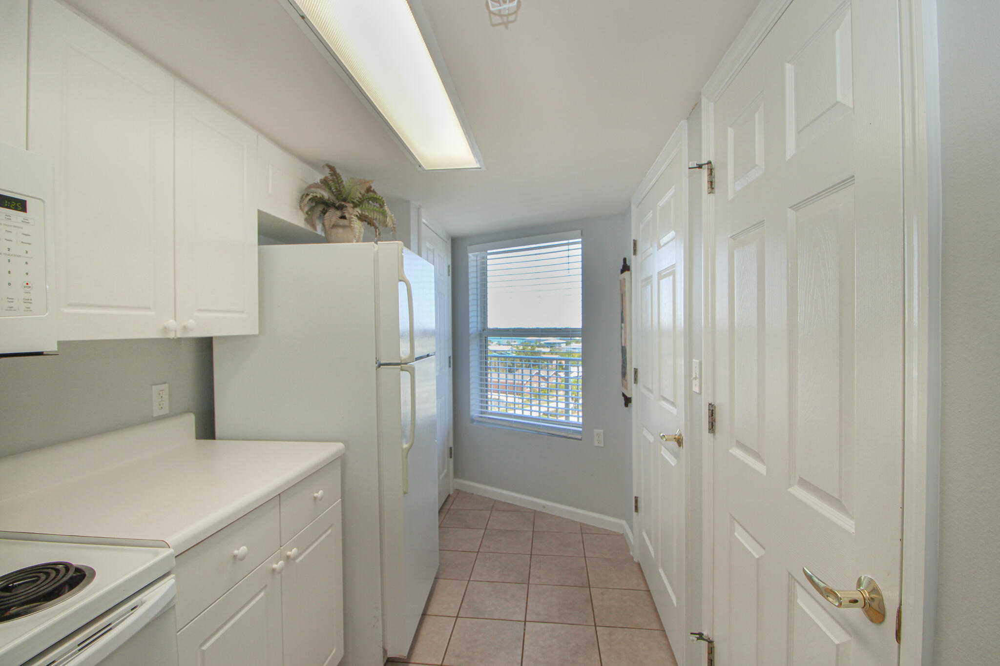 SEACREST CONDOMINIUMS - Residential