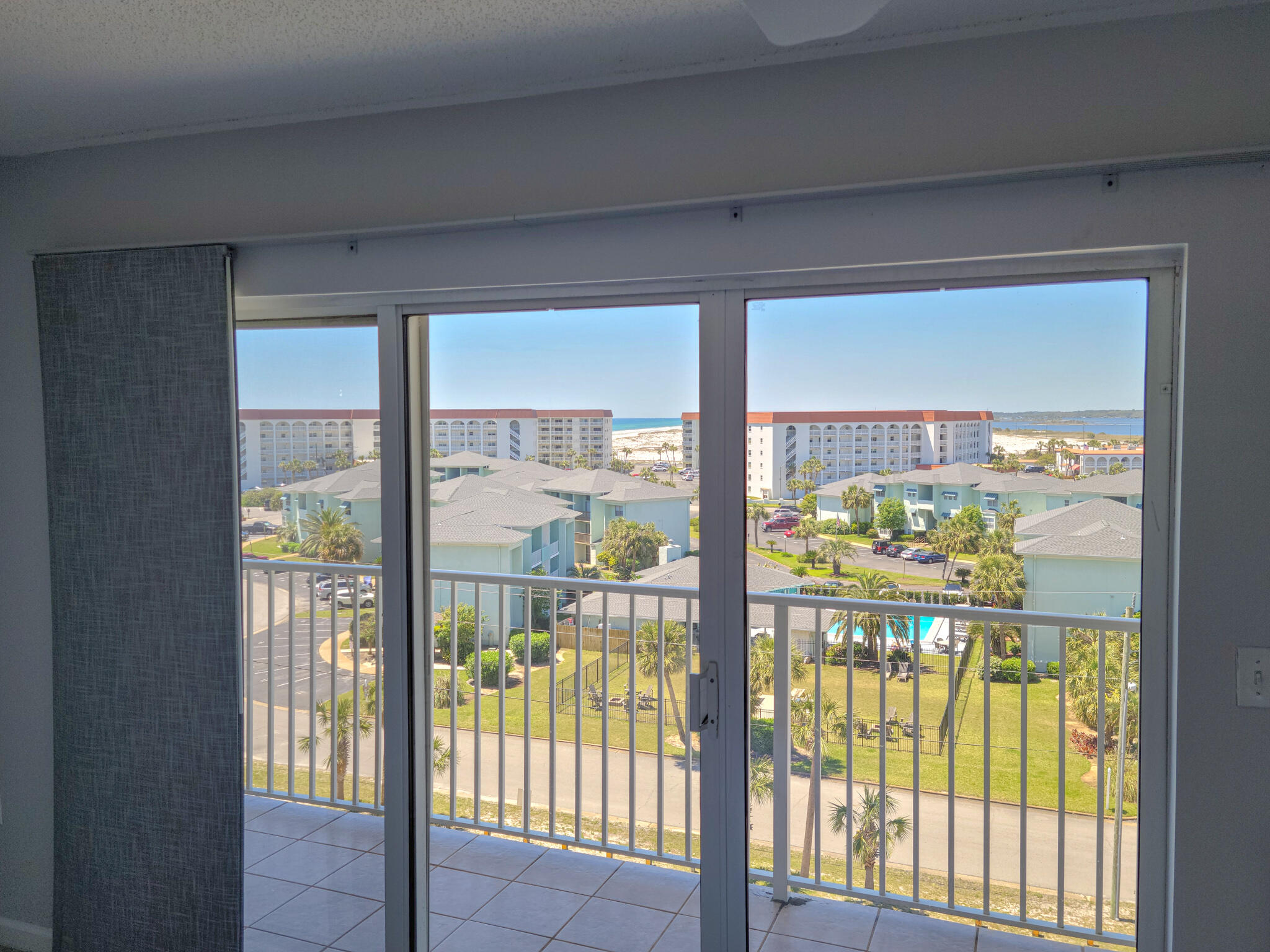 SEACREST CONDOMINIUMS - Residential