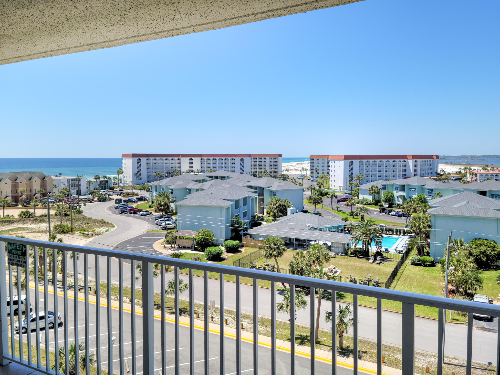 SEACREST CONDOMINIUMS - Residential